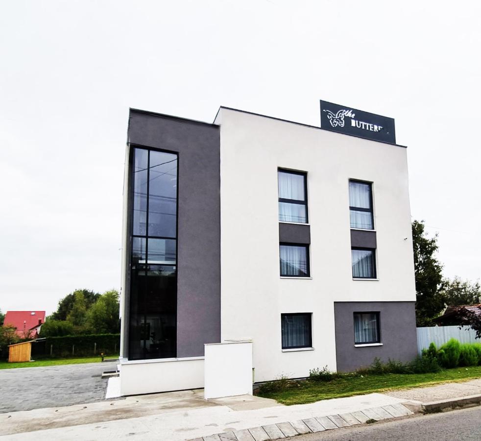 The Butterfly Hotel Sângeorgiu de Mureș Exterior photo